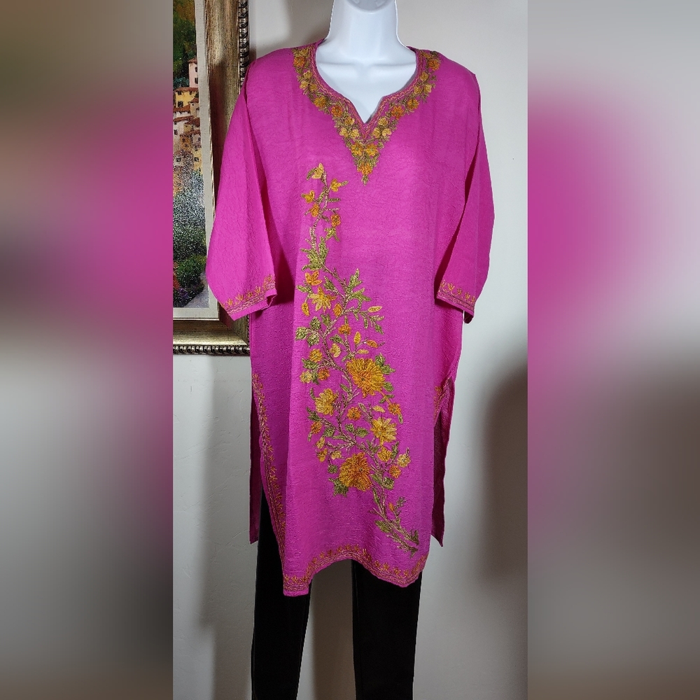 Taylor Lane Designs Embroidered Crinkle Cotton Tunic